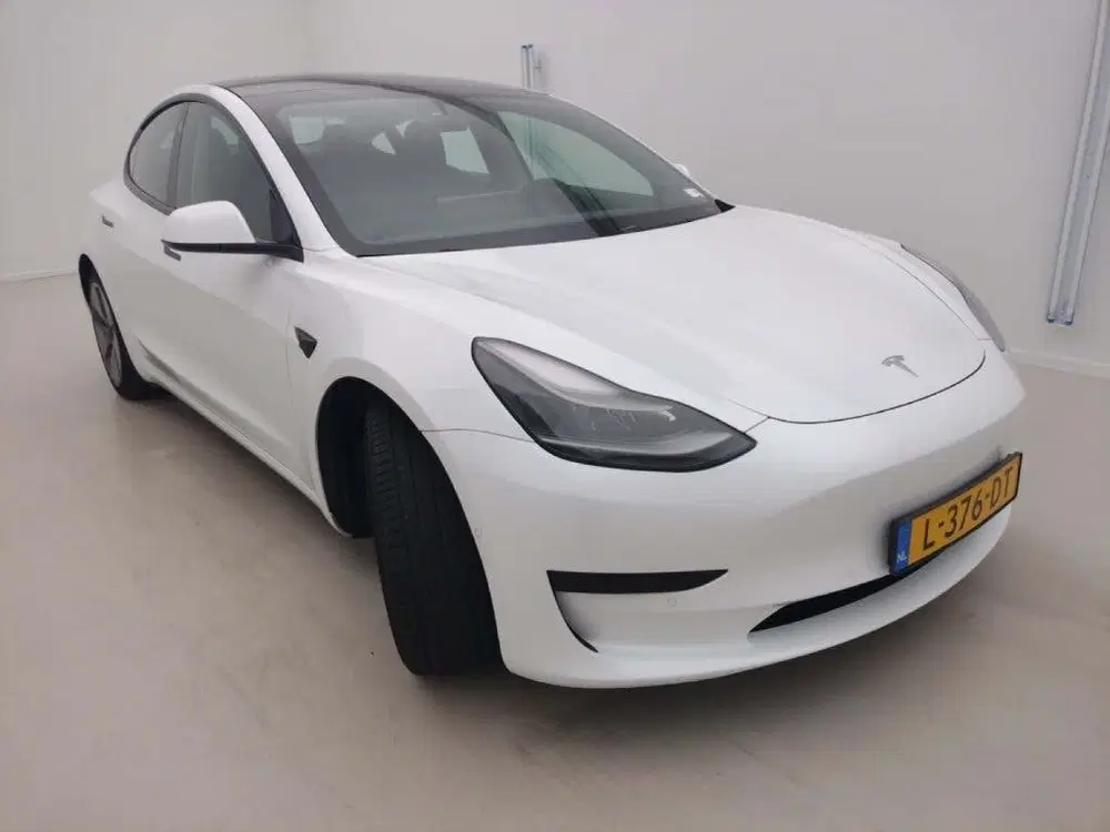 Tesla Model 3 uit 2021