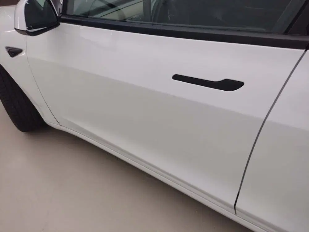 Tesla Model 3 uit 2021, foto 6