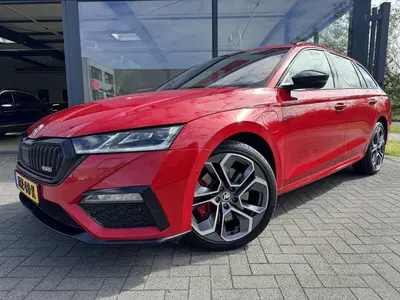 Skoda Octavia 1.4 TSI RS iV PHEV Sport DSG 245Pk Camer uit 2021
