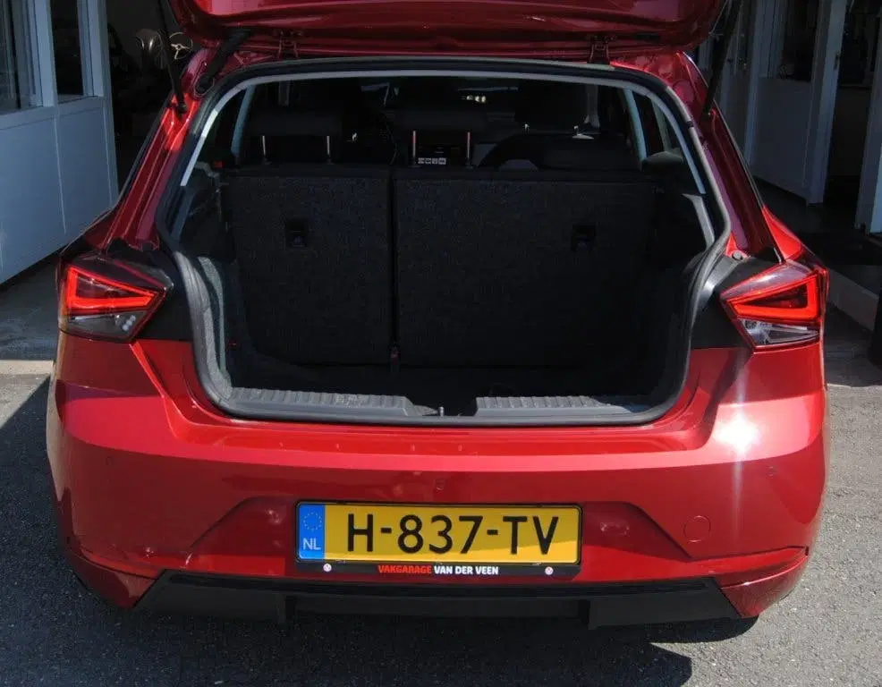 SEAT Ibiza 1.0 TSI BnsInt. uit 2019, foto 15