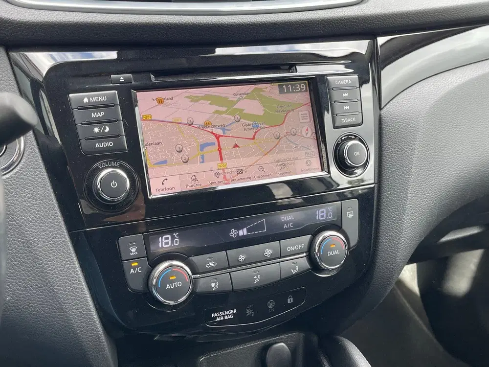 Nissan Qashqai 1.3 DIG-T 140pk Design Edition uit 2021, foto 6