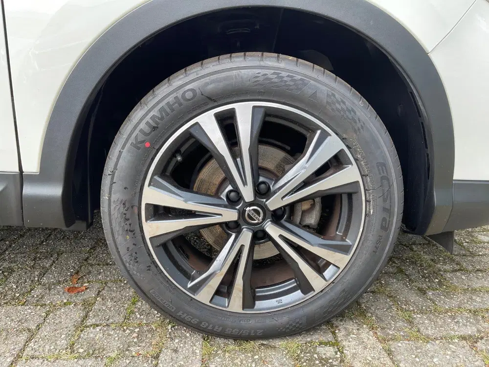 Nissan Qashqai 1.3 DIG-T 140pk Design Edition uit 2021, foto 7