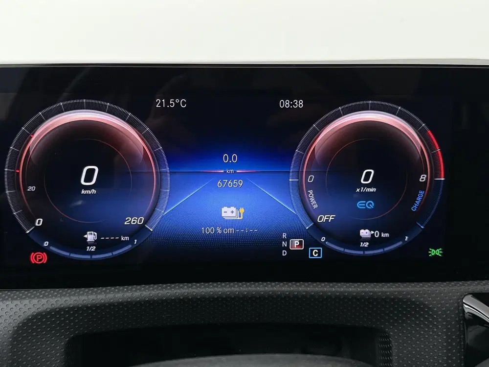 Mercedes-Benz A-Klasse 250 e AMG Line uit 2022, foto 13