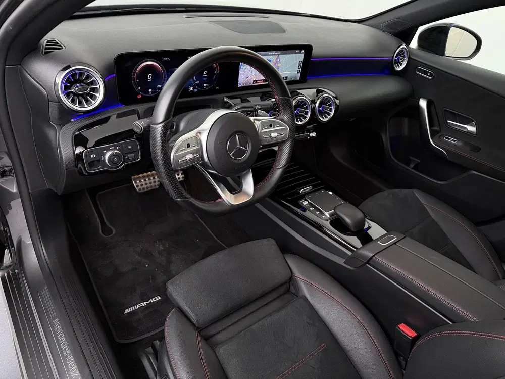 Mercedes-Benz A-Klasse 250 e AMG Line uit 2022, foto 7