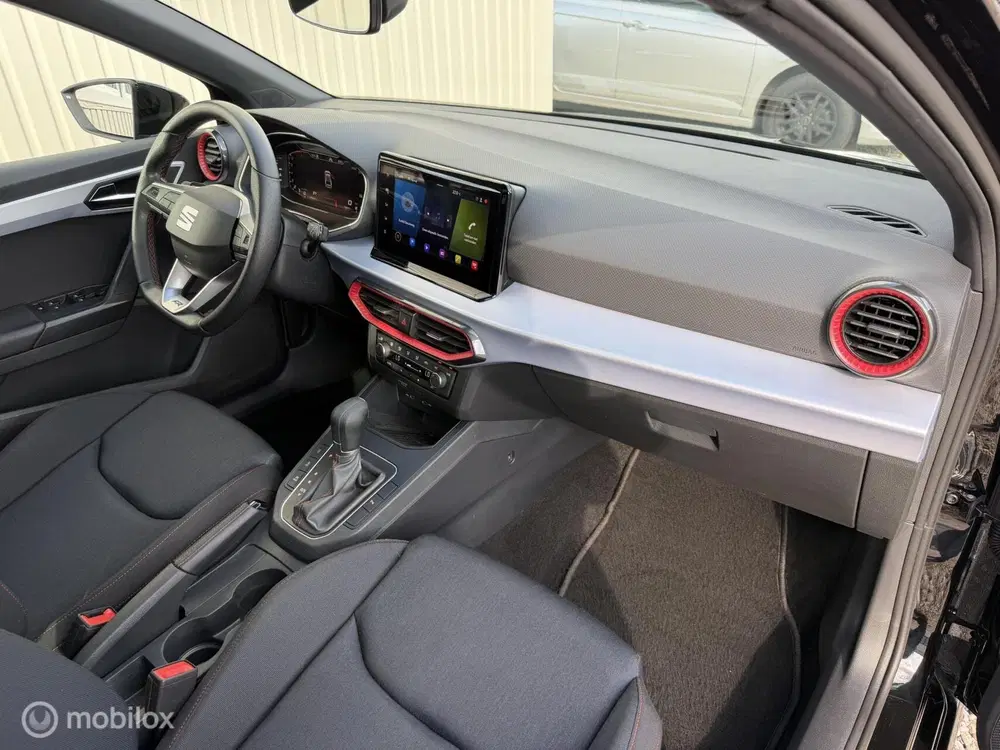 SEAT Ibiza 1.0 TSI FR 110PK DSG PANO VIRTUAL CAMERA A uit 2023, foto 5