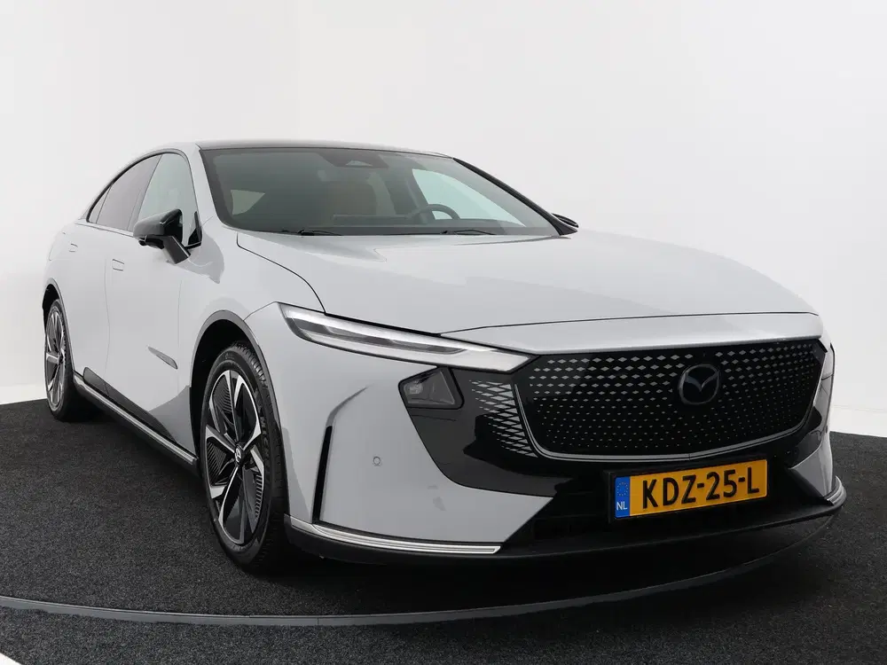 Mazda 6e Takumi Plus 68.8 kWh uit 2026, foto 13
