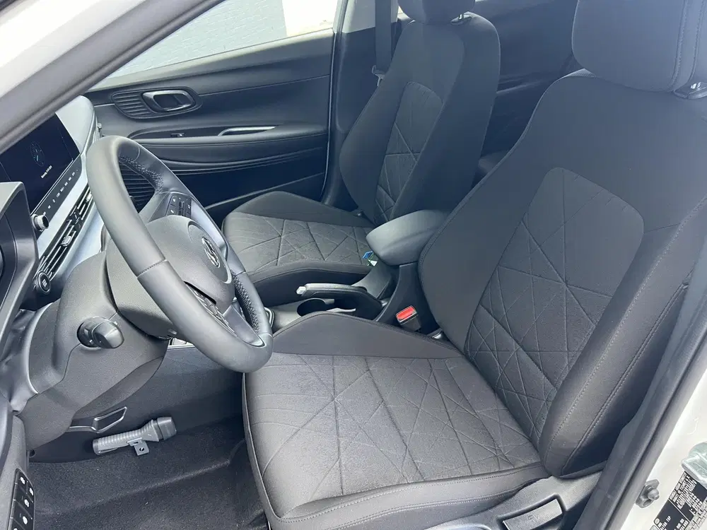Hyundai BAYON 1.0 T-GDI 48V 100PK Aut Premium uit 2025, foto 13