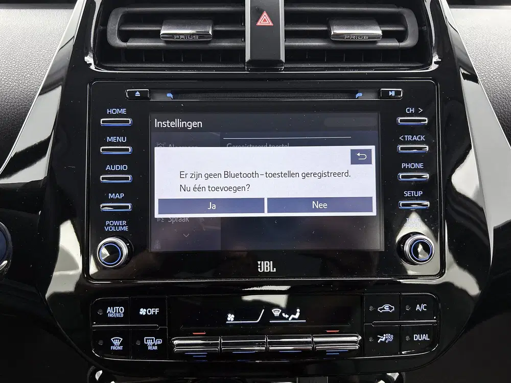 Toyota Prius 1.8 Executive uit 2019, foto 11