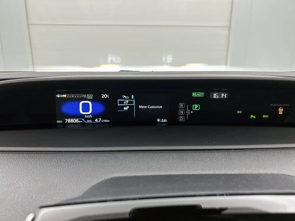 Toyota Prius 1.8 Executive uit 2019, foto 5
