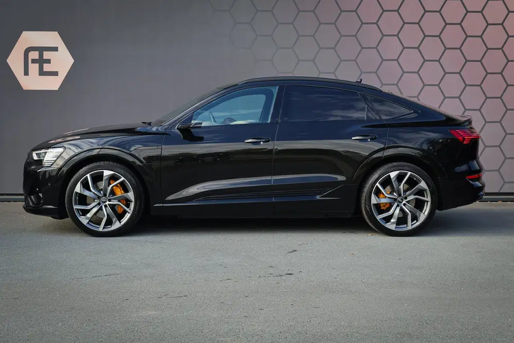 Audi e-tron 55 quattro 95 kWh uit 2021, foto 6