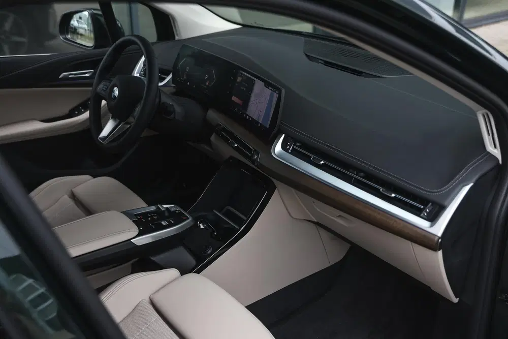 BMW 2-serie Active Tourer 218i Luxury Line Automaat uit 2026, foto 10