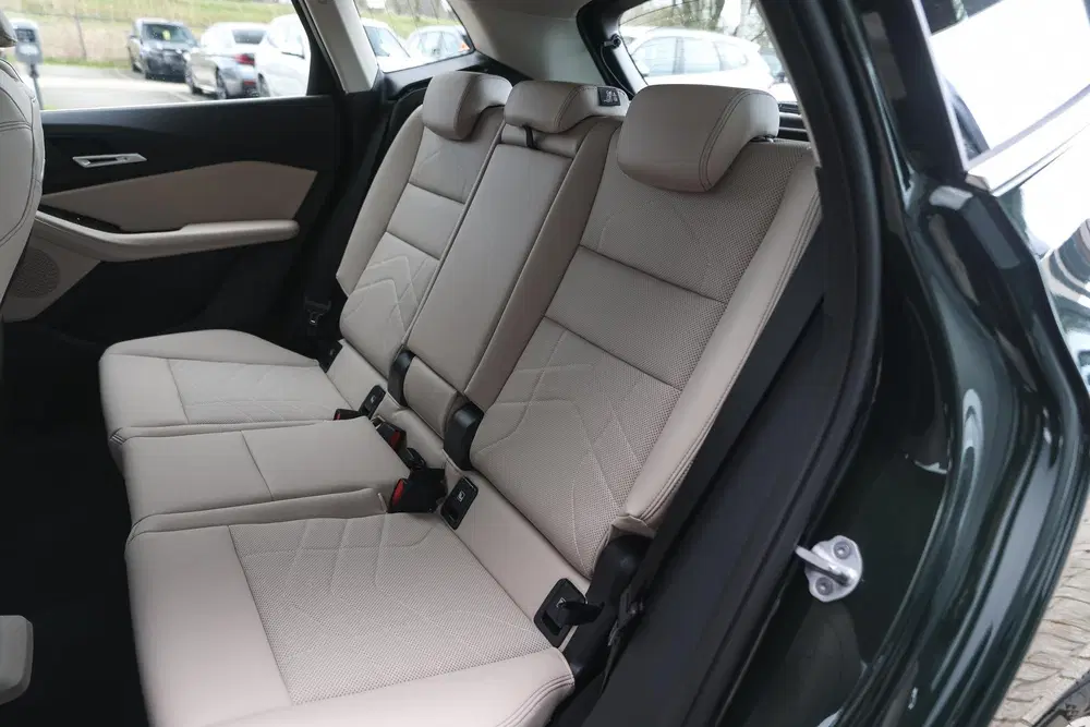 BMW 2-serie Active Tourer 218i Luxury Line Automaat uit 2026, foto 11