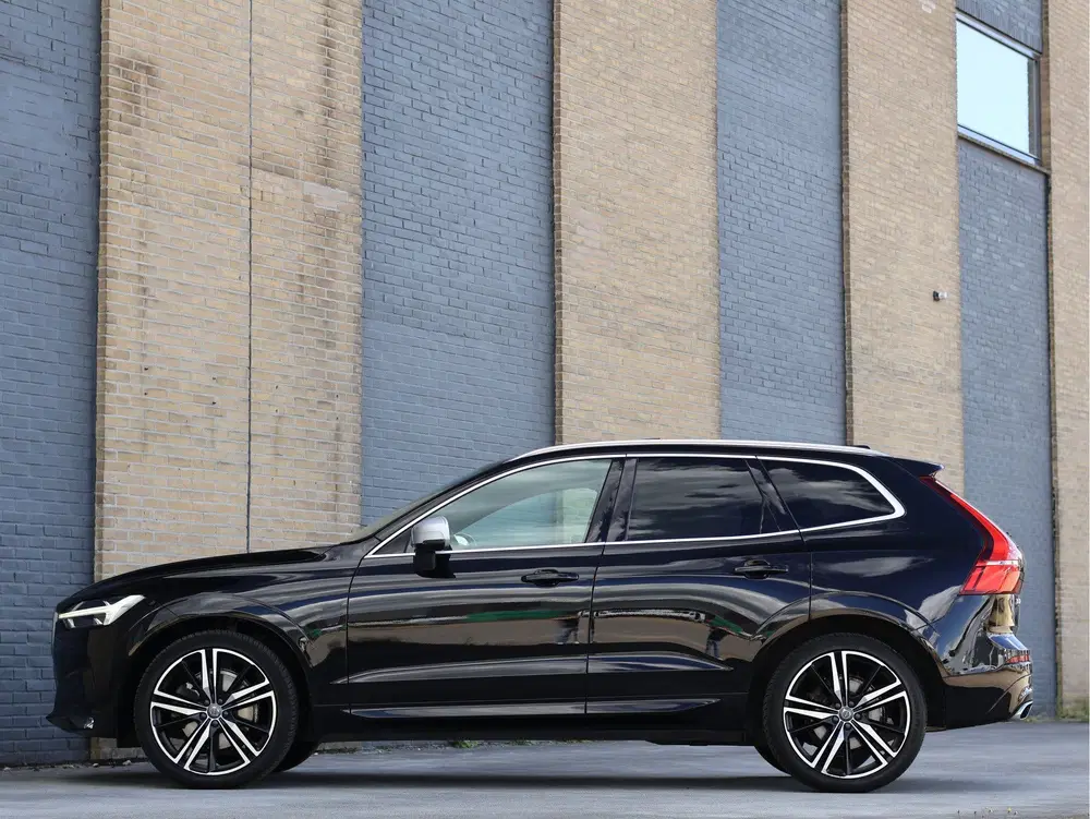 Volvo XC60 2.0 T6 AWD R-Design 310 PK uit 2019, foto 5