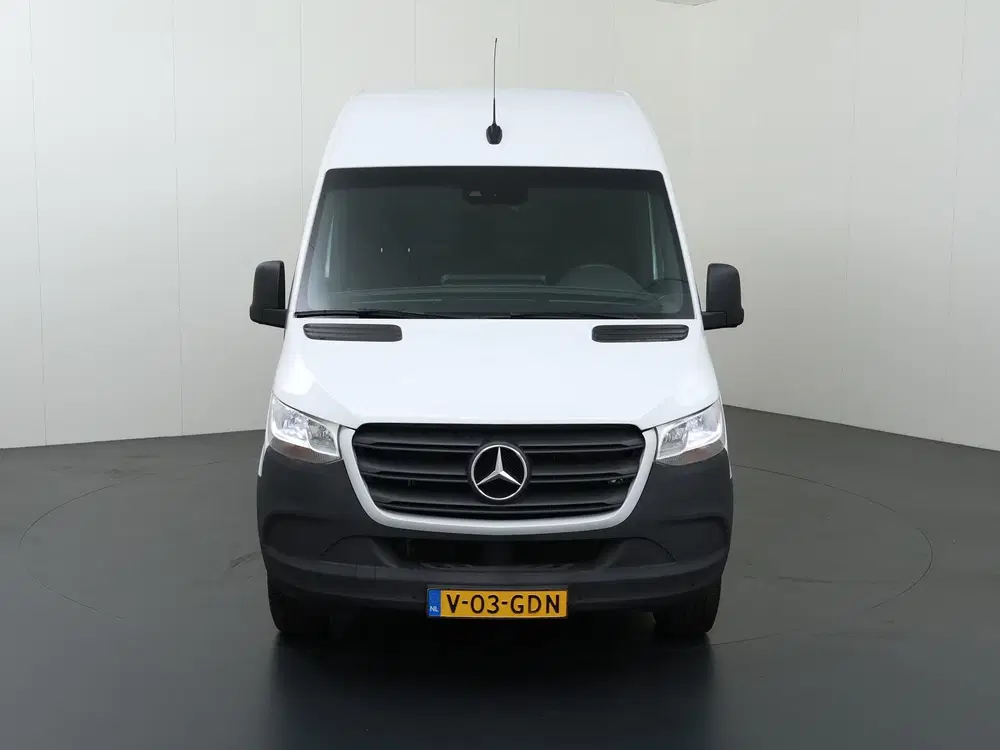 Mercedes-Benz Sprinter 317 CDI L3 H2 RWD uit 2022, foto 3