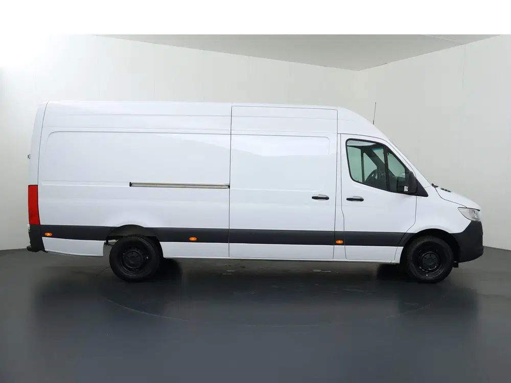 Mercedes-Benz Sprinter 317 CDI L3 H2 RWD uit 2022, foto 6