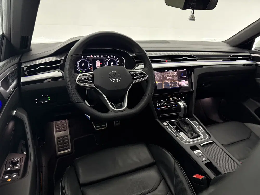 Volkswagen Arteon 1.4 TSI eHybrid R-Line Business+ uit 2022, foto 15