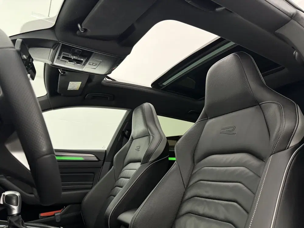Volkswagen Arteon 1.4 TSI eHybrid R-Line Business+ uit 2022, foto 4