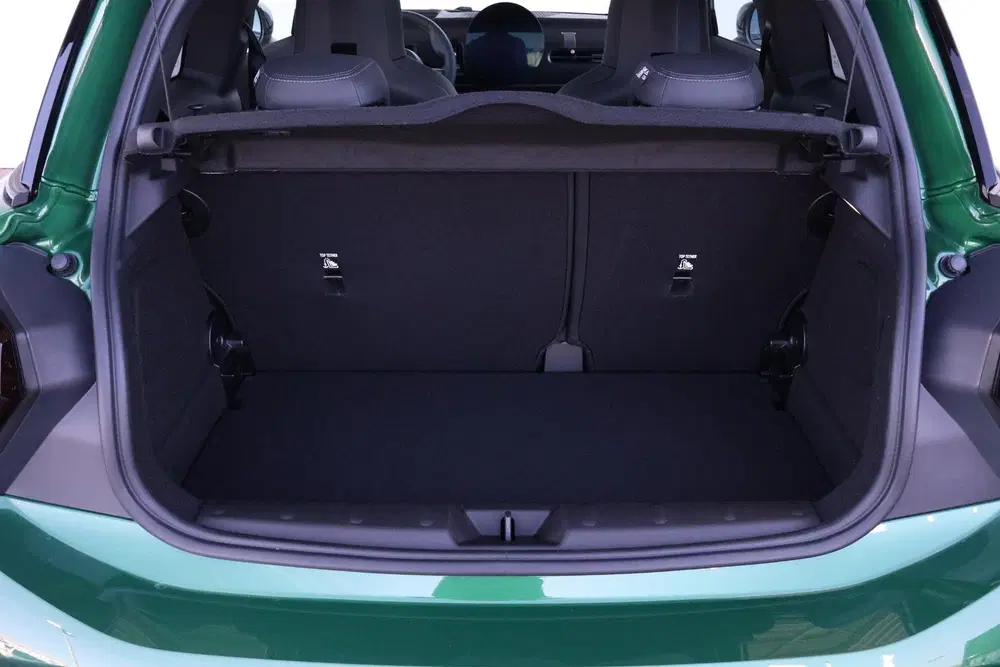Mini Cooper C 1.5 Cooper C Blackyard uit 2026, foto 10