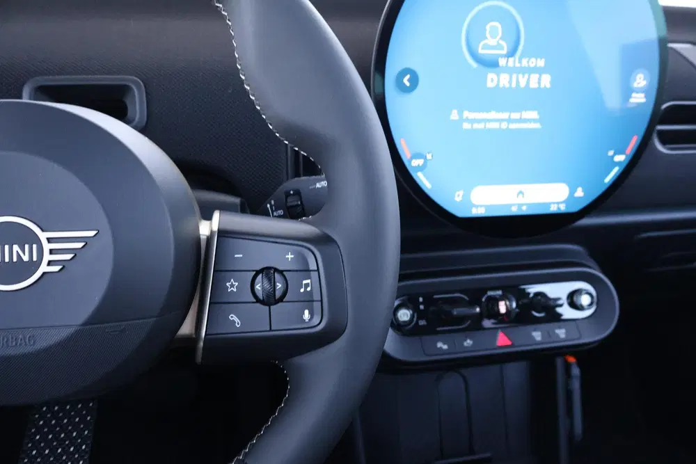 Mini Cooper C 1.5 Cooper C Blackyard uit 2026, foto 13