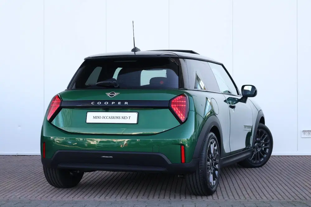 Mini Cooper C 1.5 Cooper C Blackyard uit 2026, foto 5