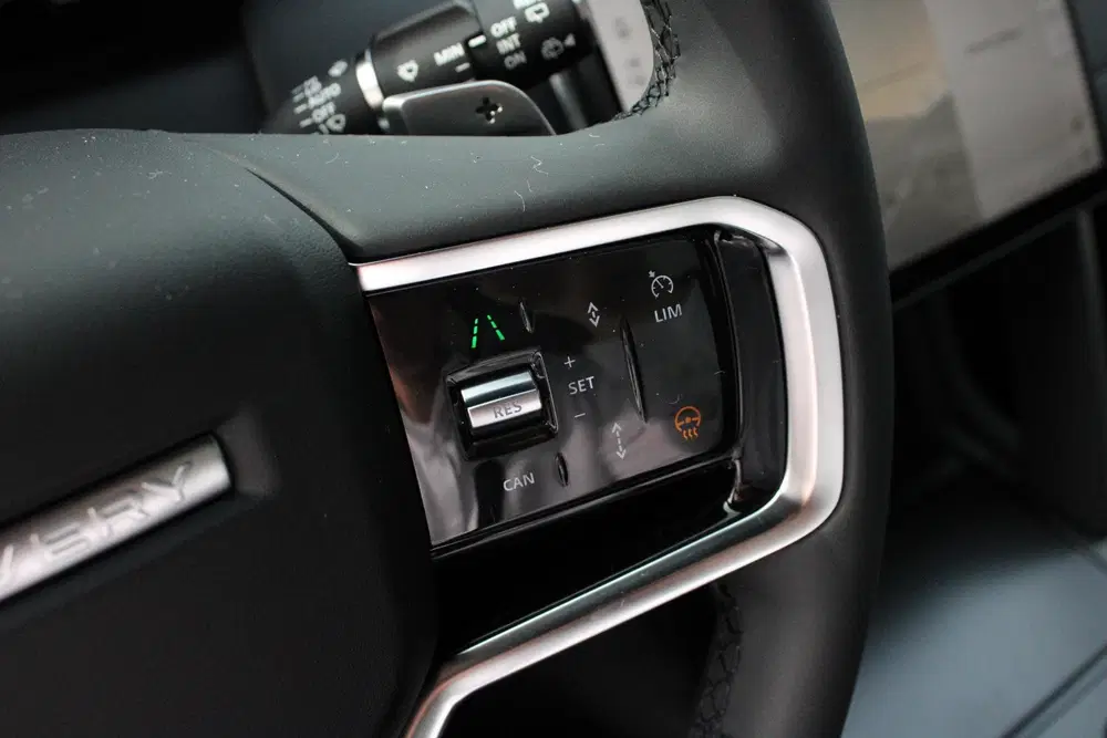Land Rover Discovery Sport P270e Business Landmark Edition uit 2026, foto 10