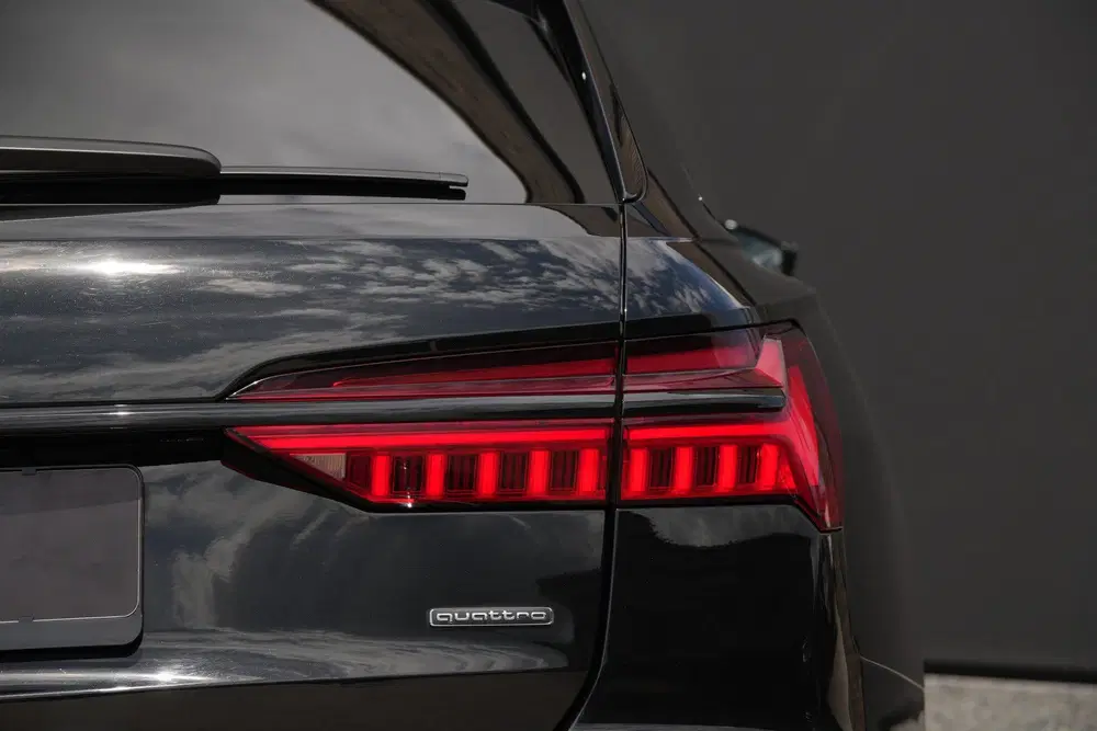 Audi A6 55 TFSI e quattro S-Line Competition uit 2023, foto 13
