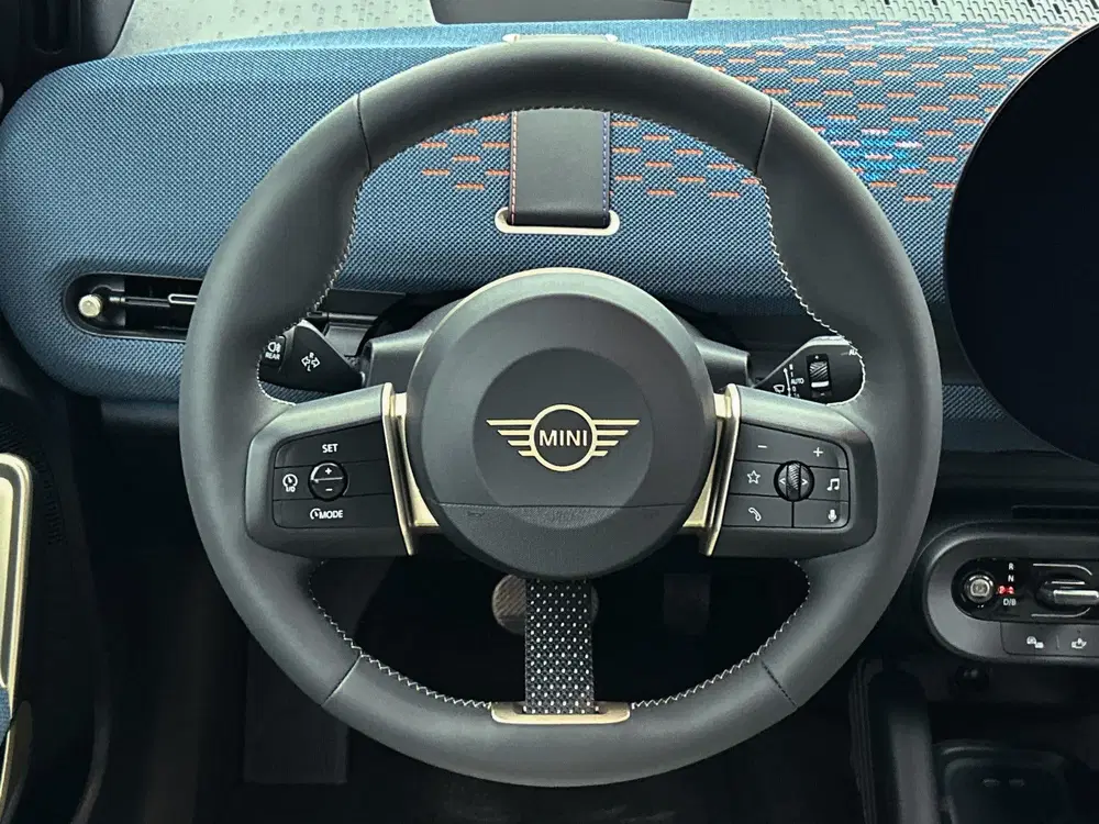 Mini Aceman E uit 2026, foto 13