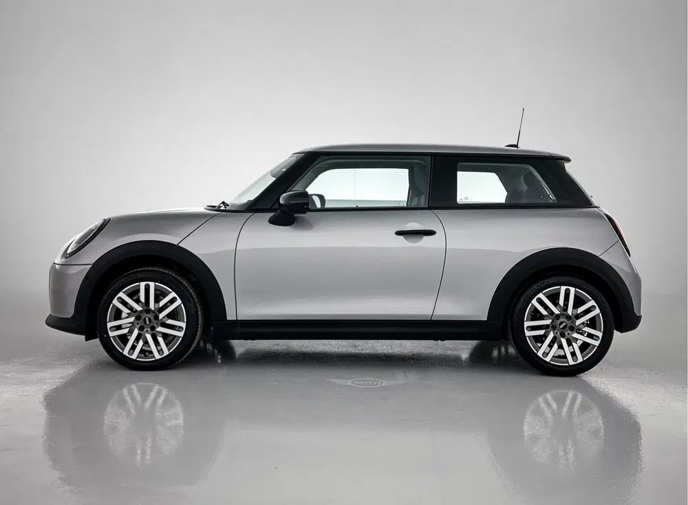 Mini Hatchback Cooper C Automaat uit 2026, foto 5