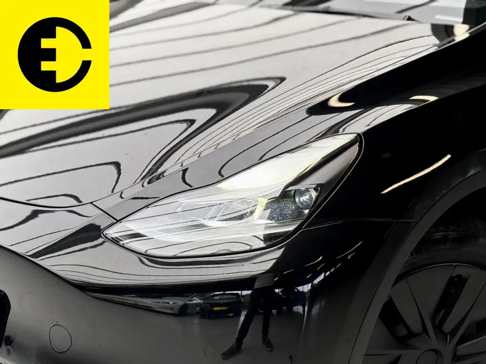 Tesla Model Y Long Range AWD 75 kWh uit 2021, foto 10