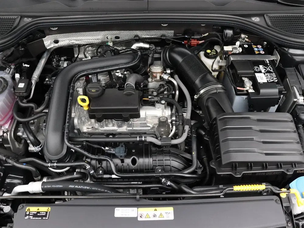 Volkswagen Golf 1.0 eTSI Life Business 110 PK DGS DS uit 2023, foto 11