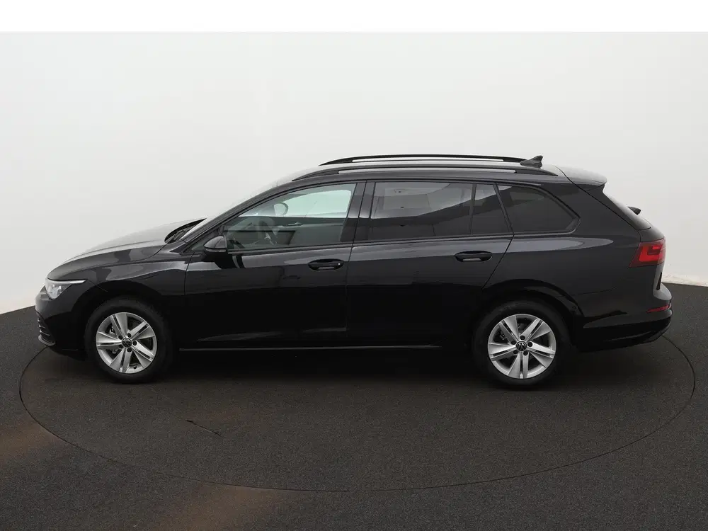 Volkswagen Golf 1.0 eTSI Life Business 110 PK DGS DS uit 2023, foto 2