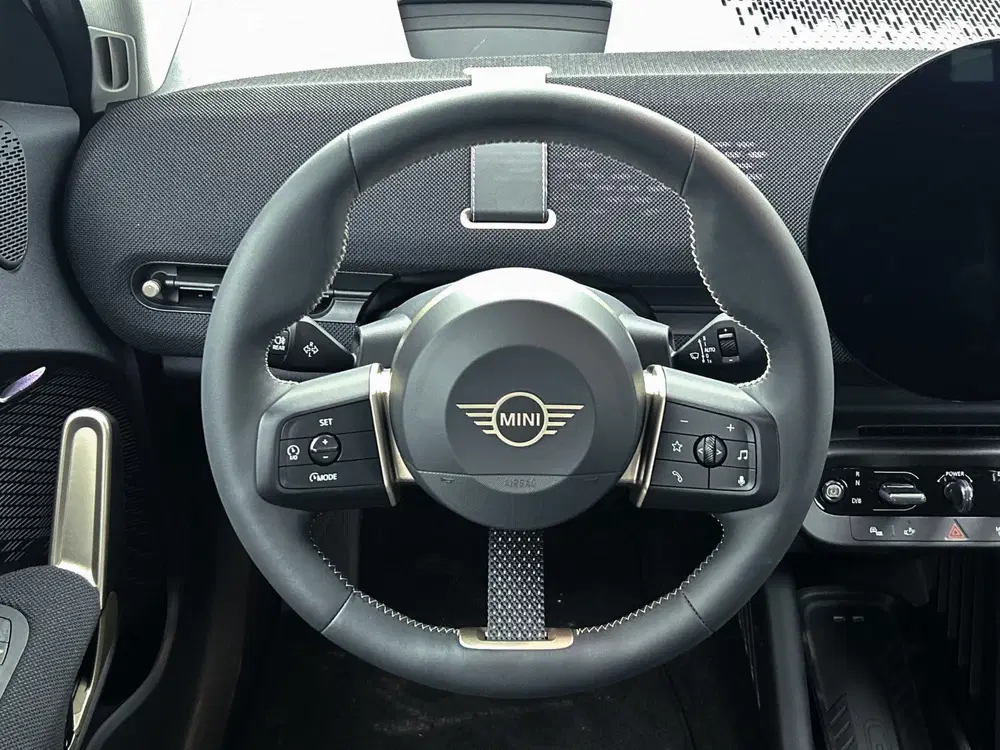 Mini Aceman E uit 2026, foto 12