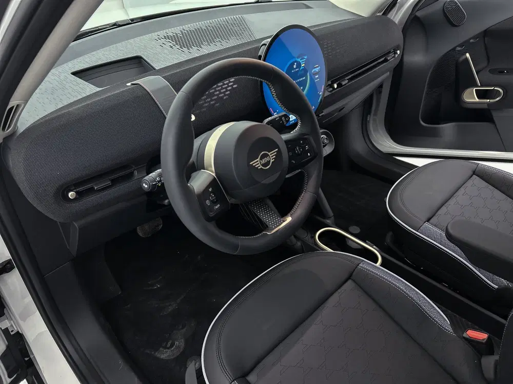 Mini Aceman E uit 2026, foto 3