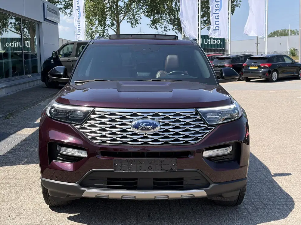 Ford Explorer 3.0 V6 EcoBoost PHEV Platinum uit 2023, foto 2