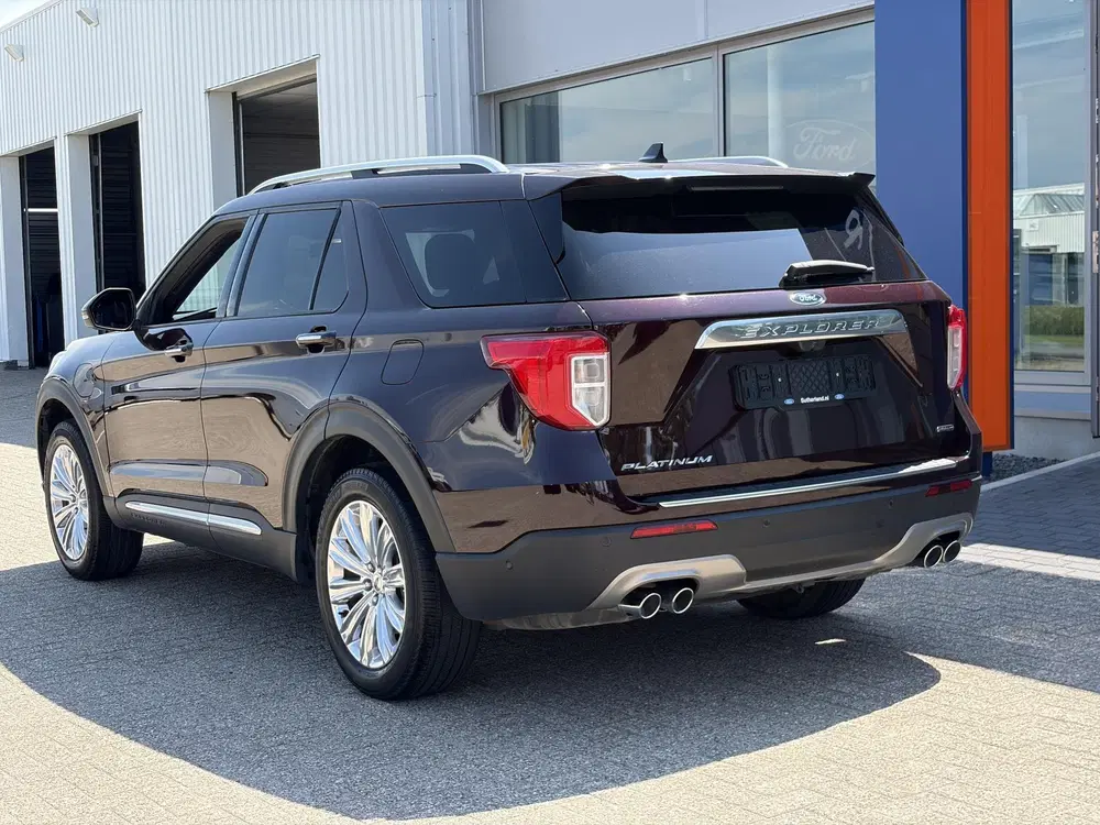 Ford Explorer 3.0 V6 EcoBoost PHEV Platinum uit 2023, foto 6