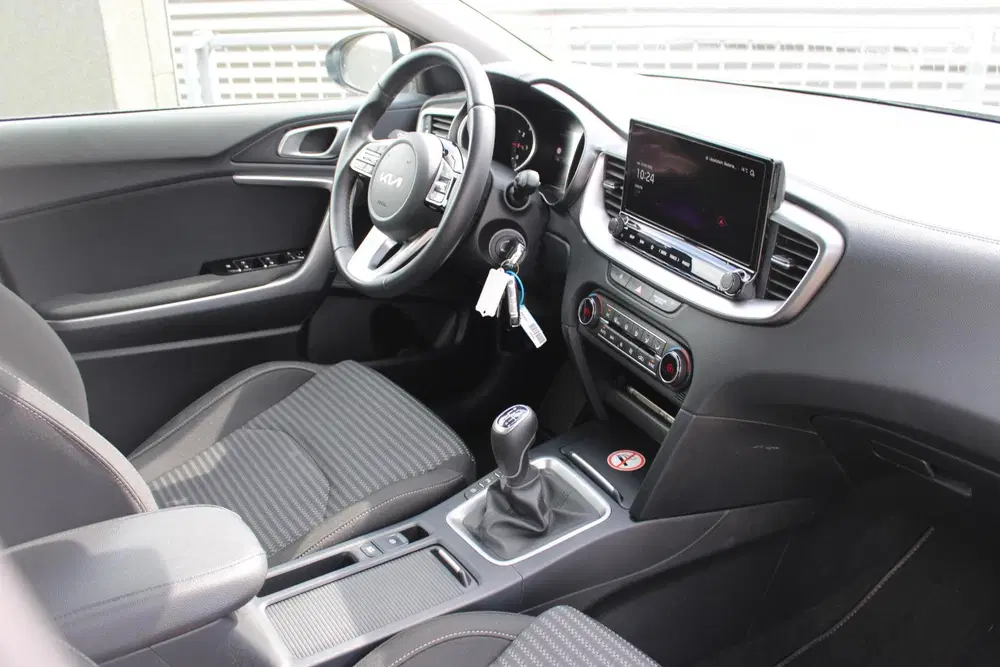 Kia Ceed 1.0 T-GDi DynamicLine NETTO DEAL FAMIL uit 2024, foto 11