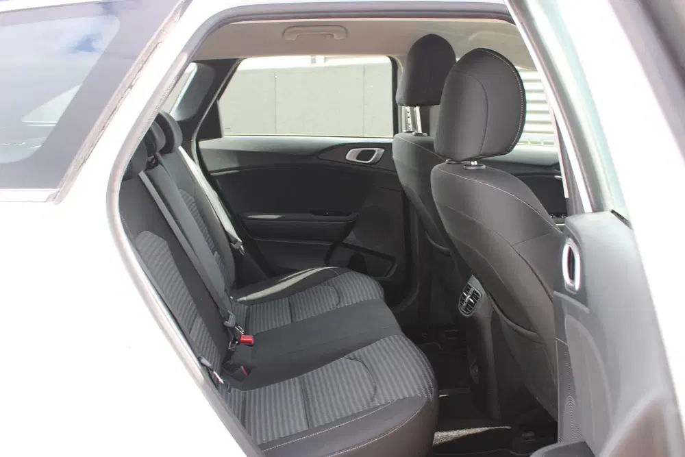 Kia Ceed 1.0 T-GDi DynamicLine NETTO DEAL FAMIL uit 2024, foto 12