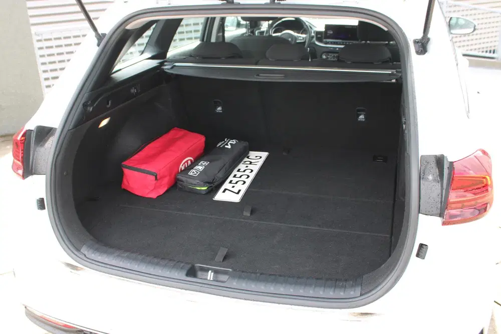 Kia Ceed 1.0 T-GDi DynamicLine NETTO DEAL FAMIL uit 2024, foto 13