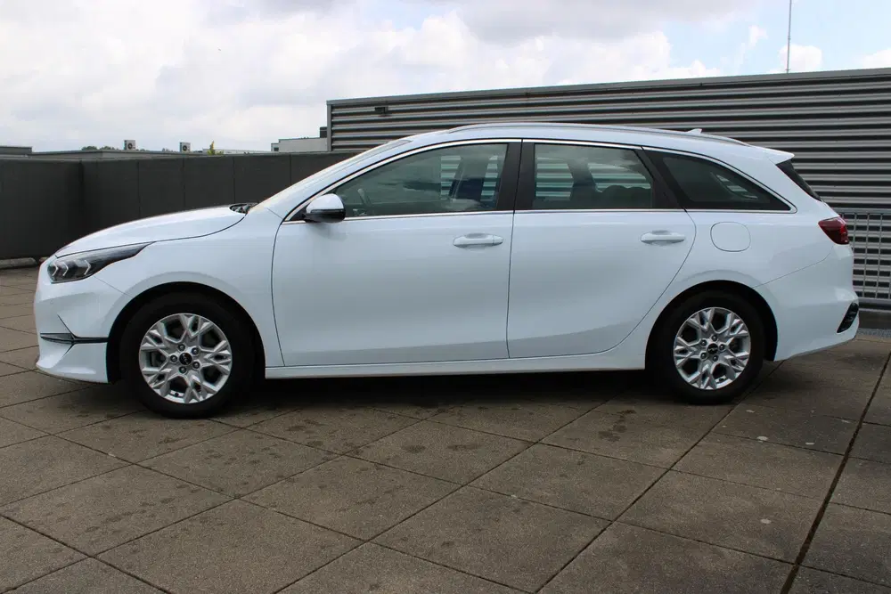 Kia Ceed 1.0 T-GDi DynamicLine NETTO DEAL FAMIL uit 2024, foto 4