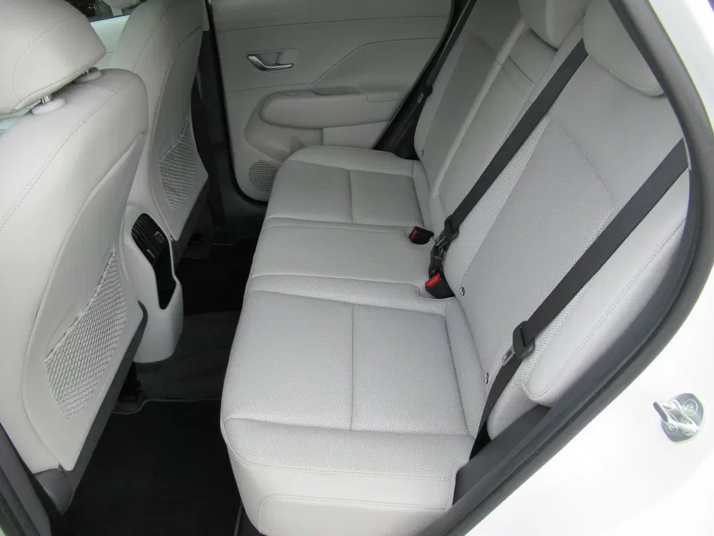 Hyundai KONA 1.6 GDI HEV Premium Sky 1e eigen uit 2024, foto 14