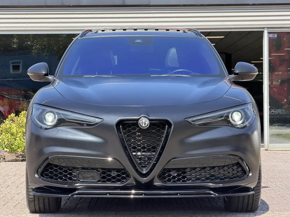 Alfa Romeo Stelvio 2.0 T AWD Veloce uit 2021, foto 11