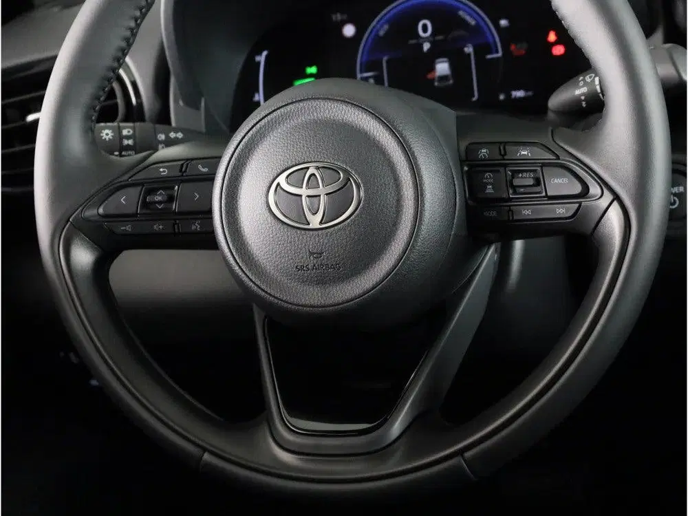 Toyota Yaris 1.5 Hybrid 115 Dynamic *DEMO* uit 2025, foto 13