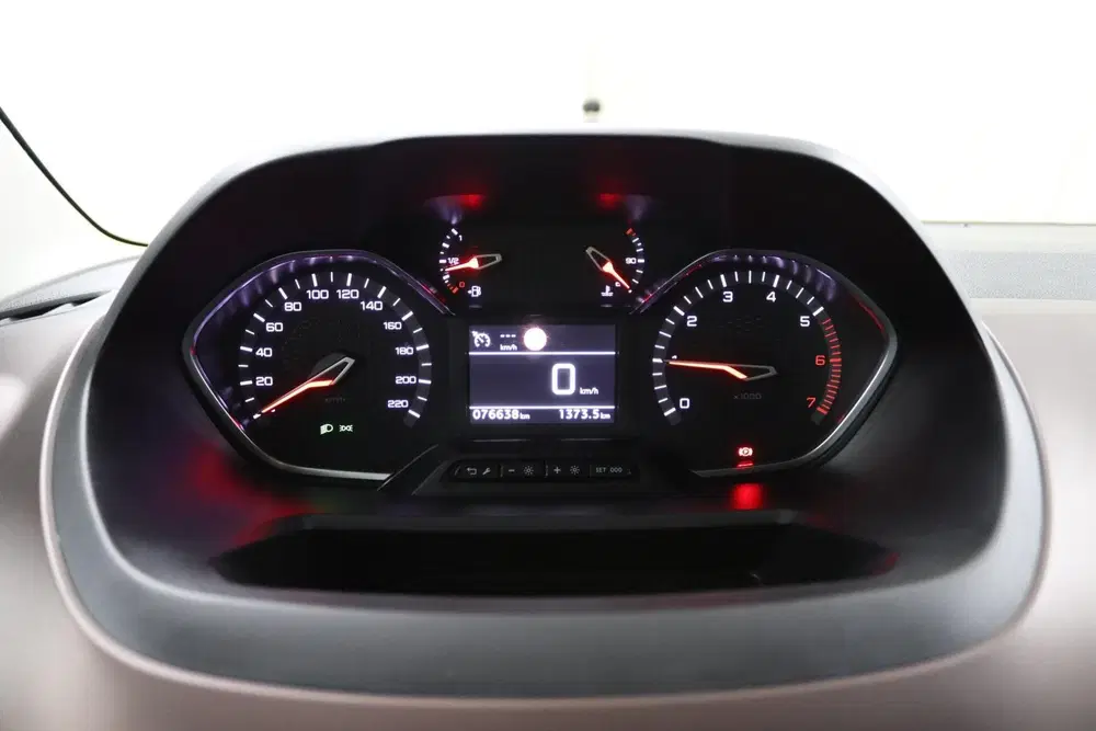 Peugeot Rifter 1.2 GT-Line uit 2019, foto 10