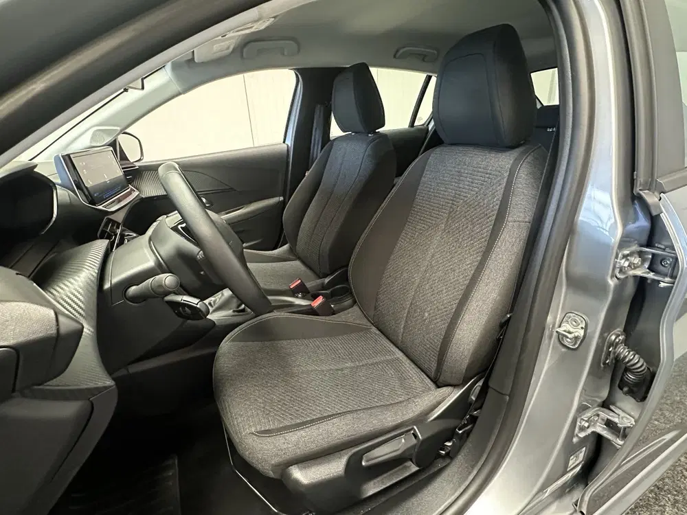 Peugeot 208 1.2 STYLE 100PK MODEL 2025 NAVIGATIE CRUIS uit 2025, foto 14