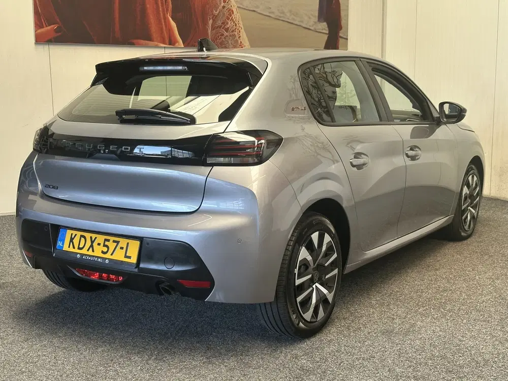 Peugeot 208 1.2 STYLE 100PK MODEL 2025 NAVIGATIE CRUIS uit 2025, foto 8
