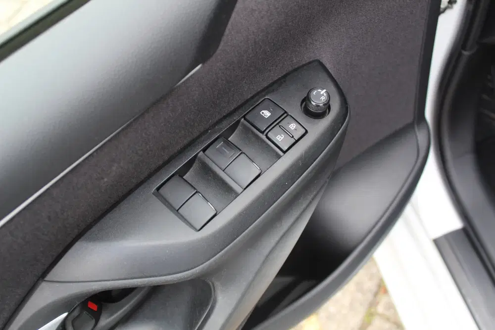 Mazda 2 Hybrid 1.5 Centre-Line l Adaptieve Cruise uit 2024, foto 7