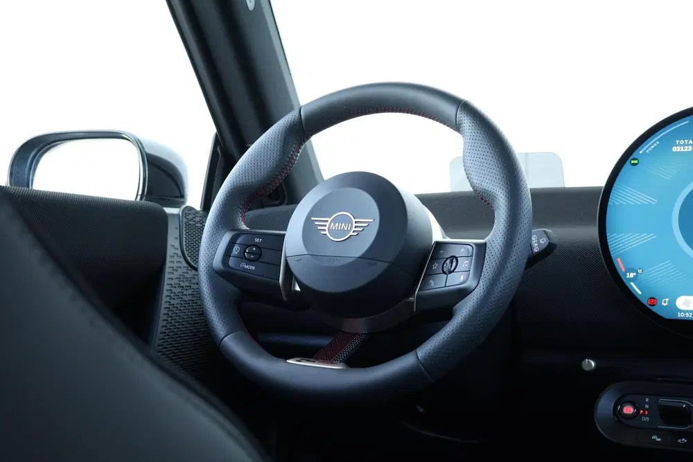 Mini John Cooper Works Cooper E John Cooper Works M 40.7 kWh uit 2026, foto 13