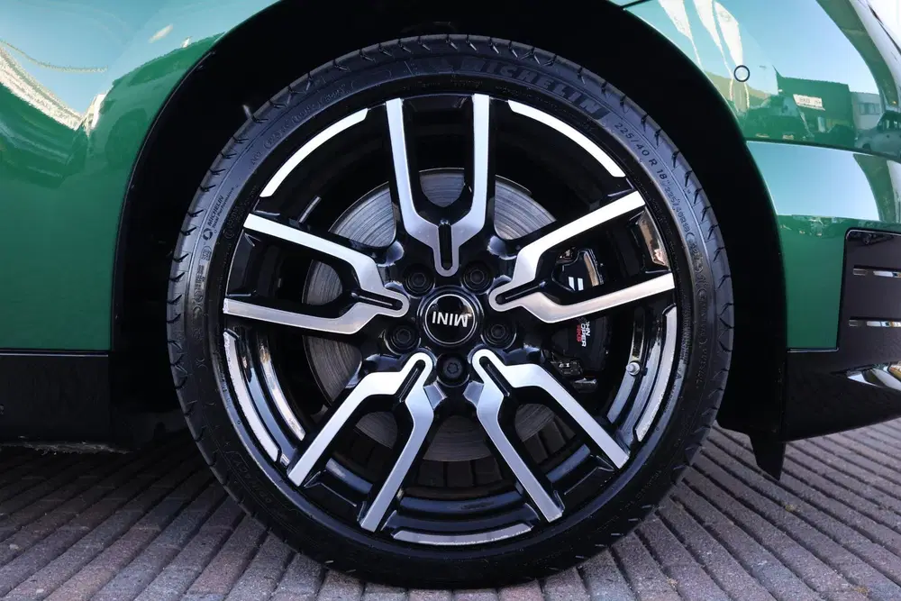 Mini John Cooper Works Cooper E John Cooper Works M 40.7 kWh uit 2026, foto 6