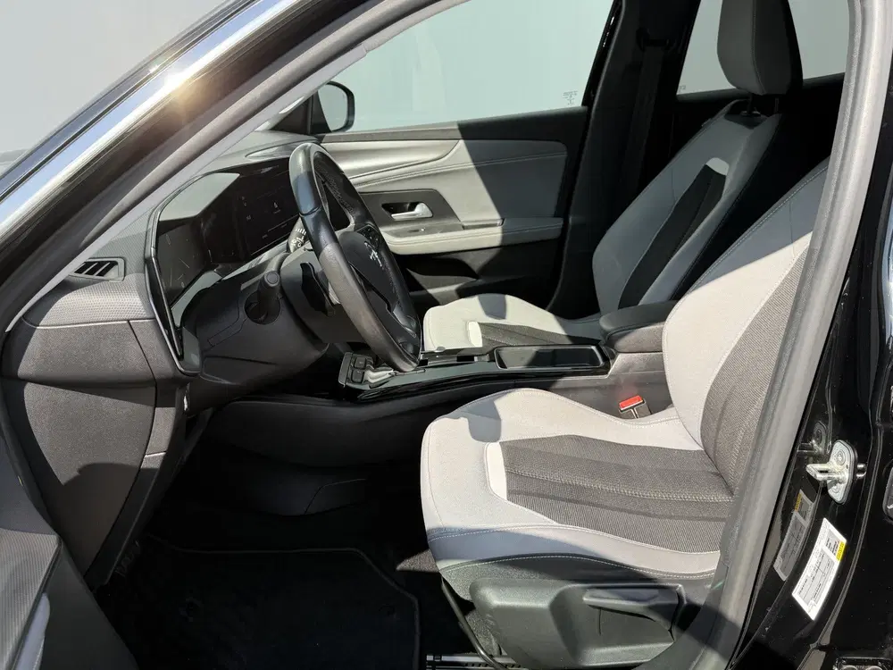 Opel Mokka BWJ 2021 uit 2021, foto 4