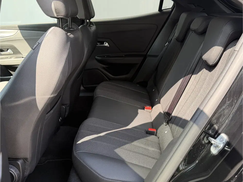 Opel Mokka BWJ 2021 uit 2021, foto 5